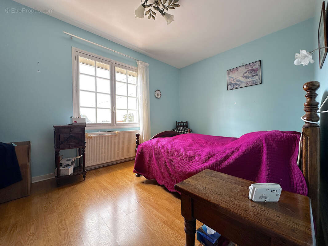 Maison à CHATELLERAULT