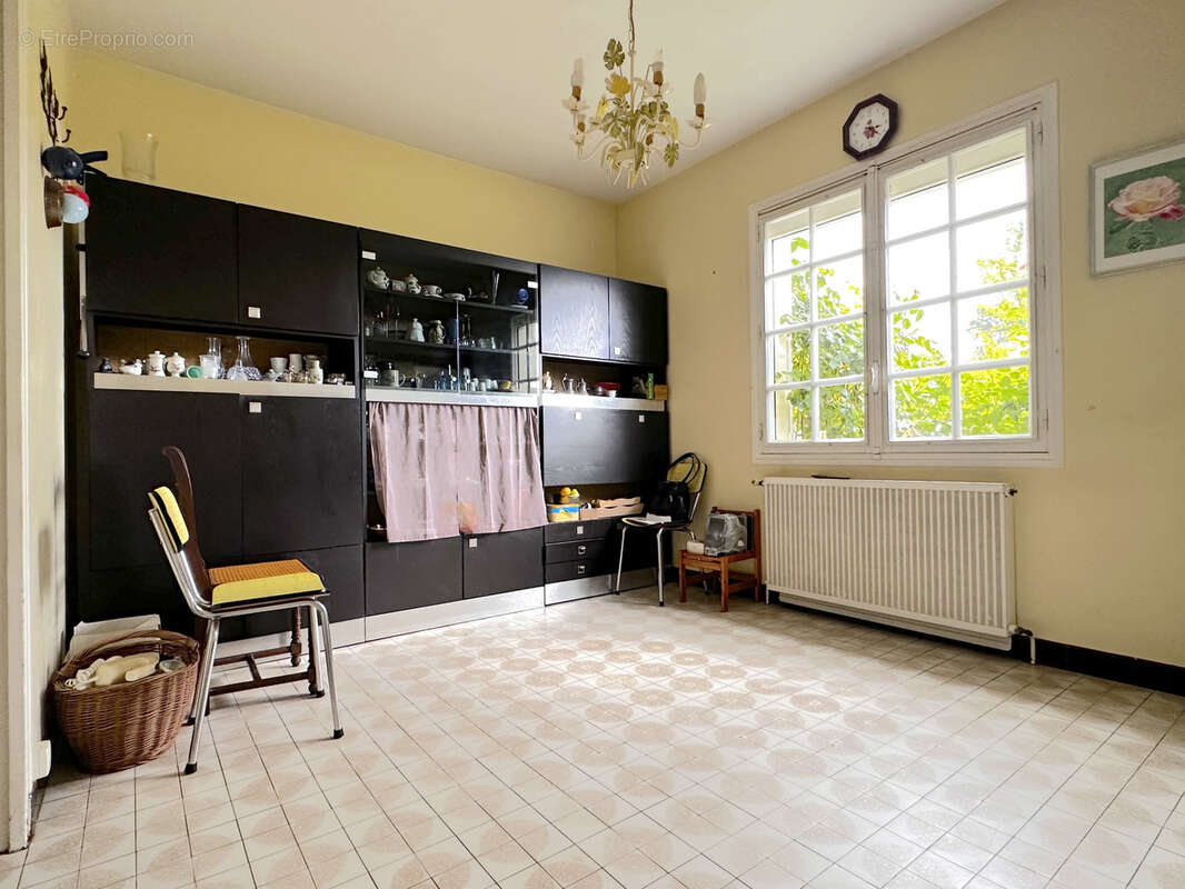 Maison à CHATELLERAULT