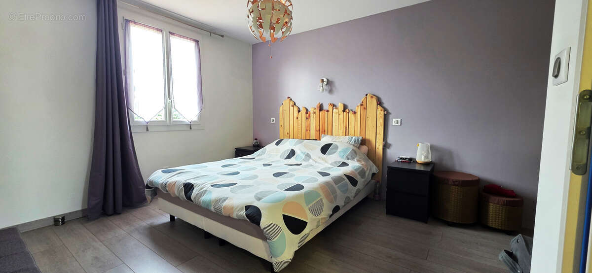 Maison à SAINT-CYR-SUR-LE-RHONE