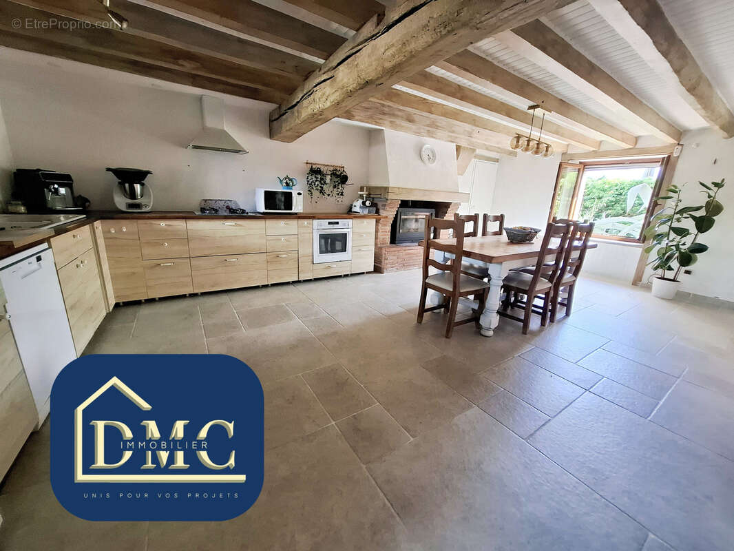 Maison à CINTEGABELLE