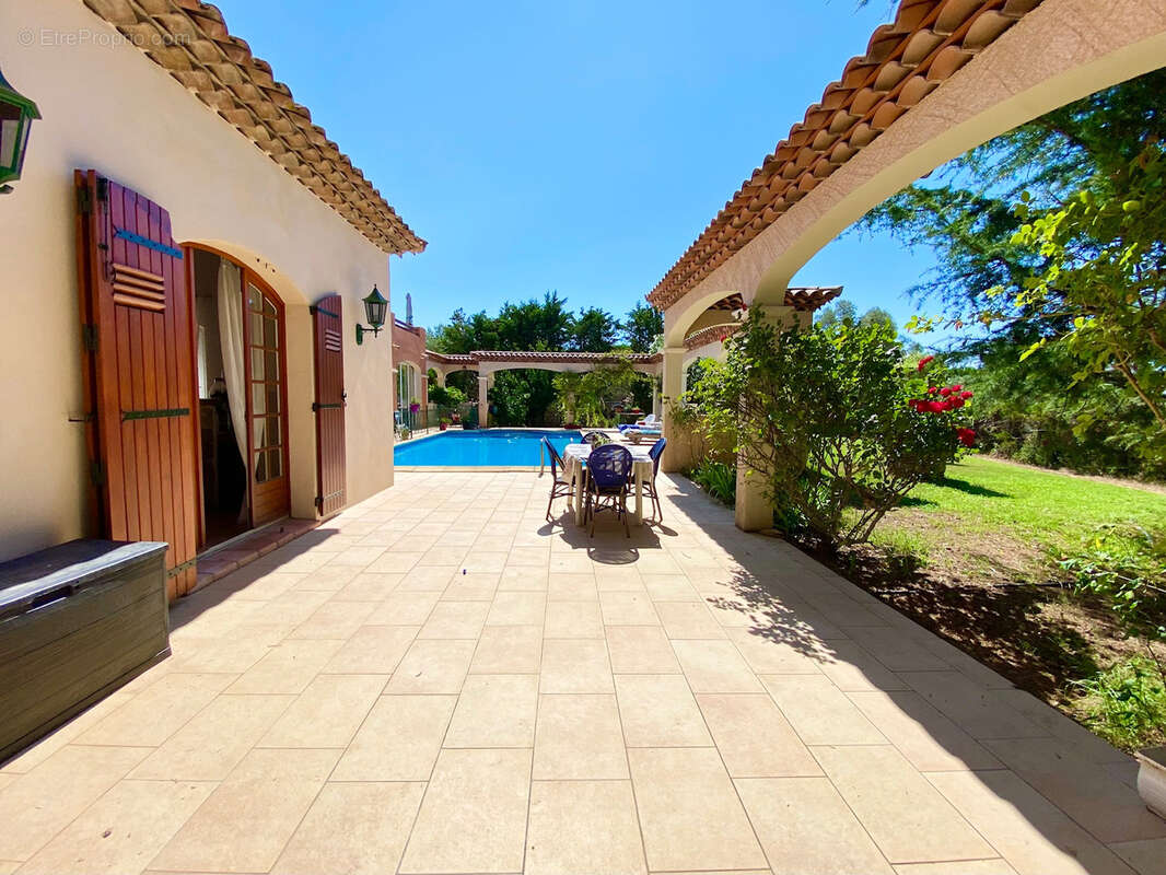 Maison à BALARUC-LE-VIEUX