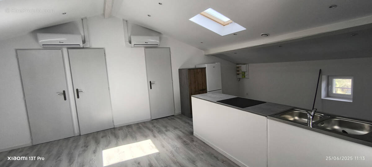 Appartement à UNIEUX