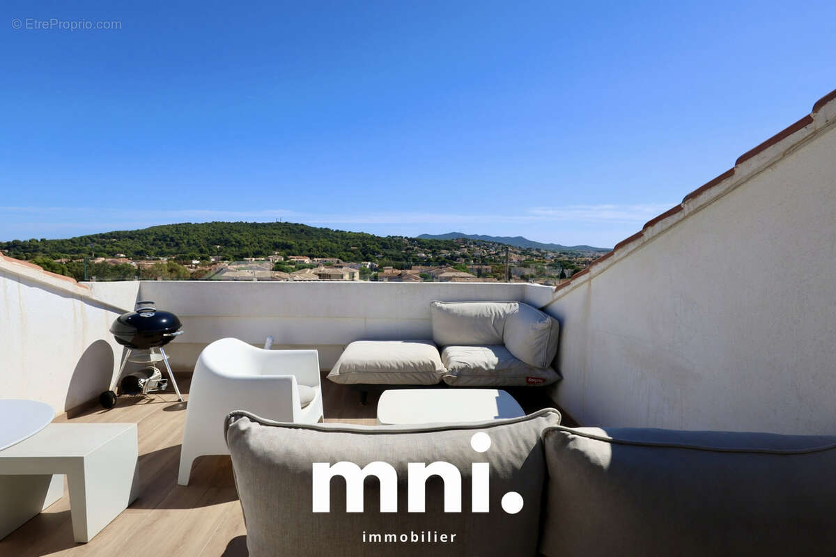 Appartement à SANARY-SUR-MER