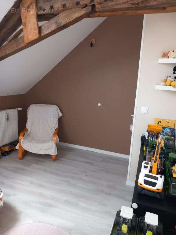 Maison à VARENNES-SUR-TECHE