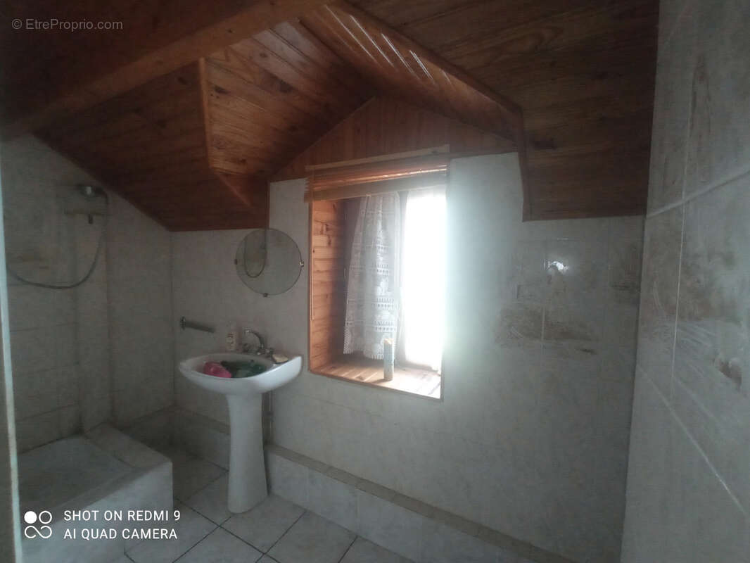 Maison à PONTGIBAUD