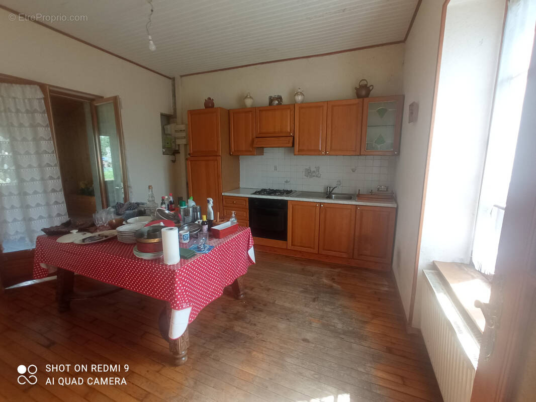 Maison à PONTGIBAUD