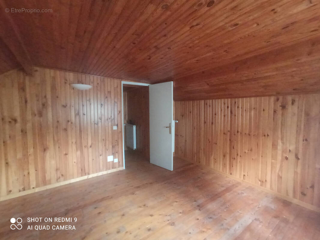 Maison à PONTGIBAUD