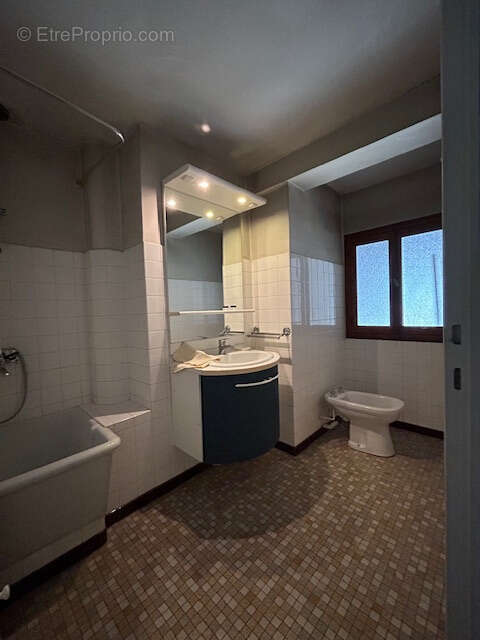 Commerce à LE BOUSCAT