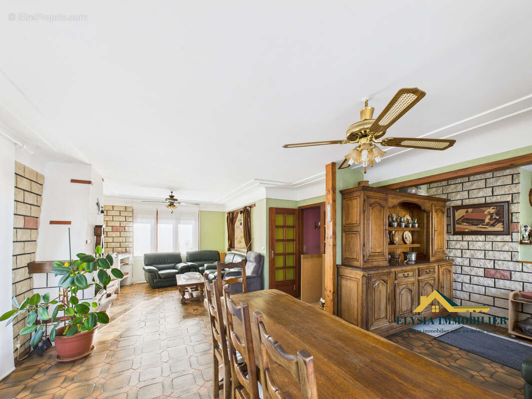 Maison à PAGNY-SUR-MOSELLE