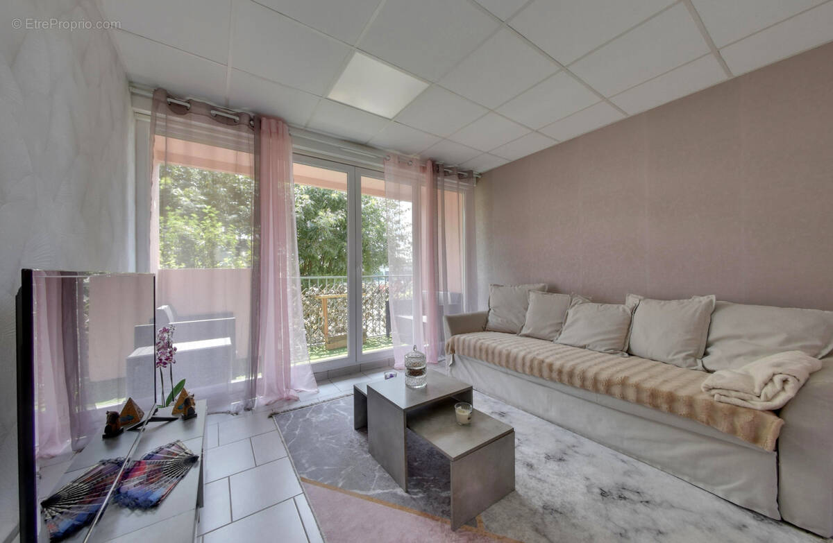 Appartement à LA VOULTE-SUR-RHONE