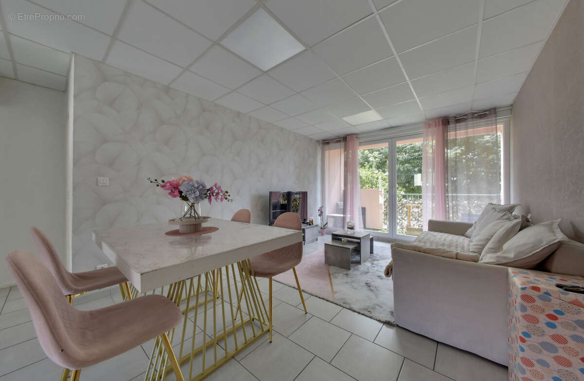 Appartement à LA VOULTE-SUR-RHONE