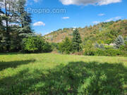Terrain à CHATEAUNEUF