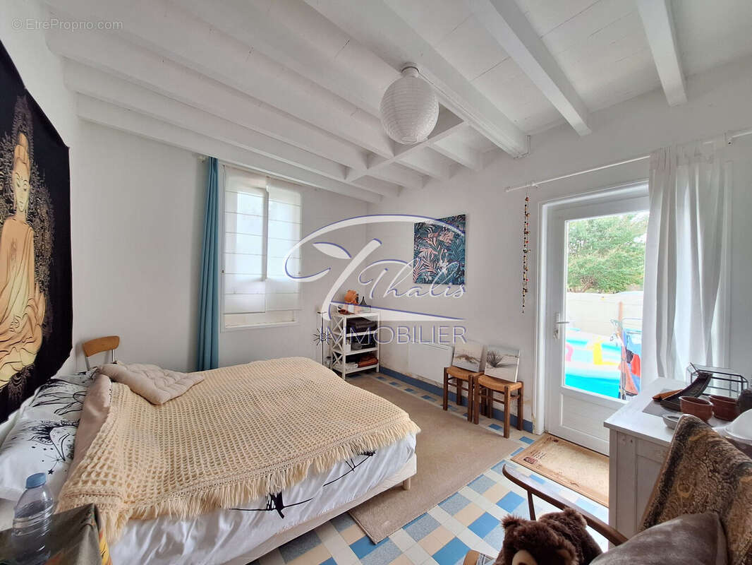 Maison à LA LANDE-DE-FRONSAC