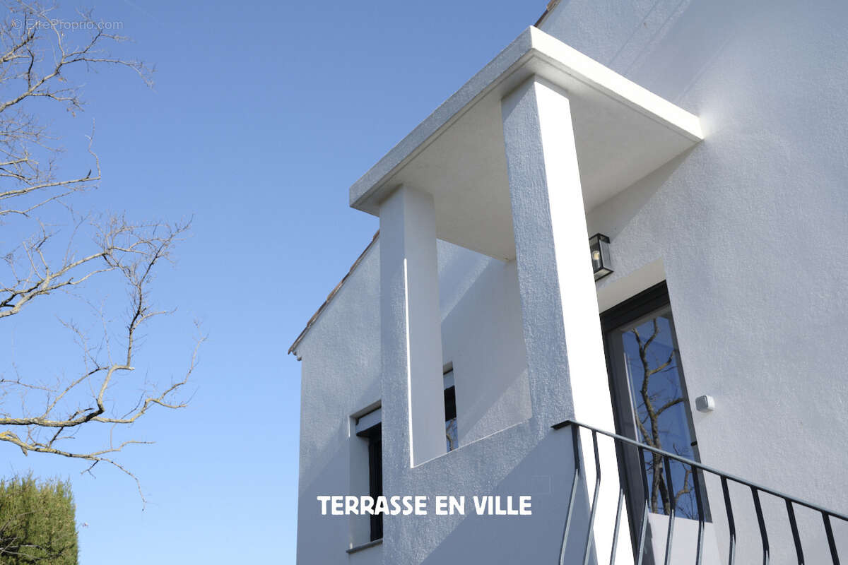 Maison à CARNOUX-EN-PROVENCE