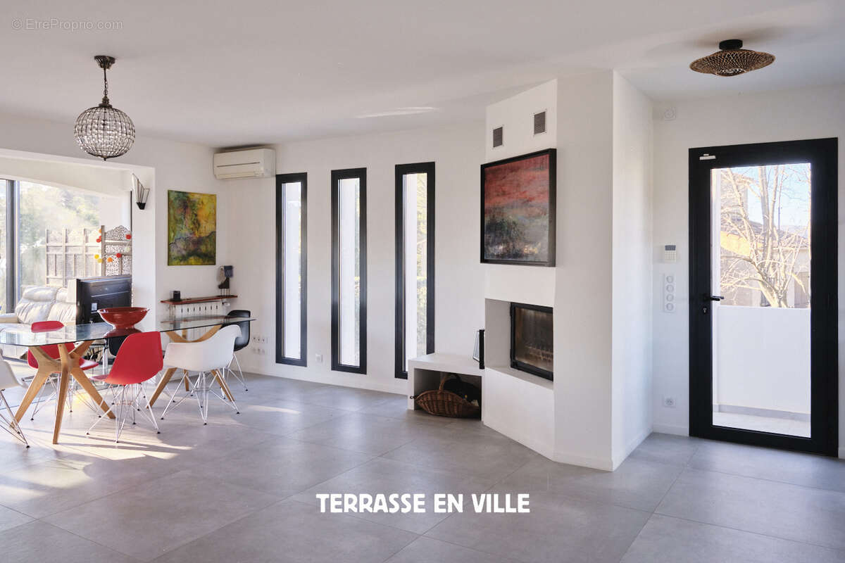 Maison à CARNOUX-EN-PROVENCE