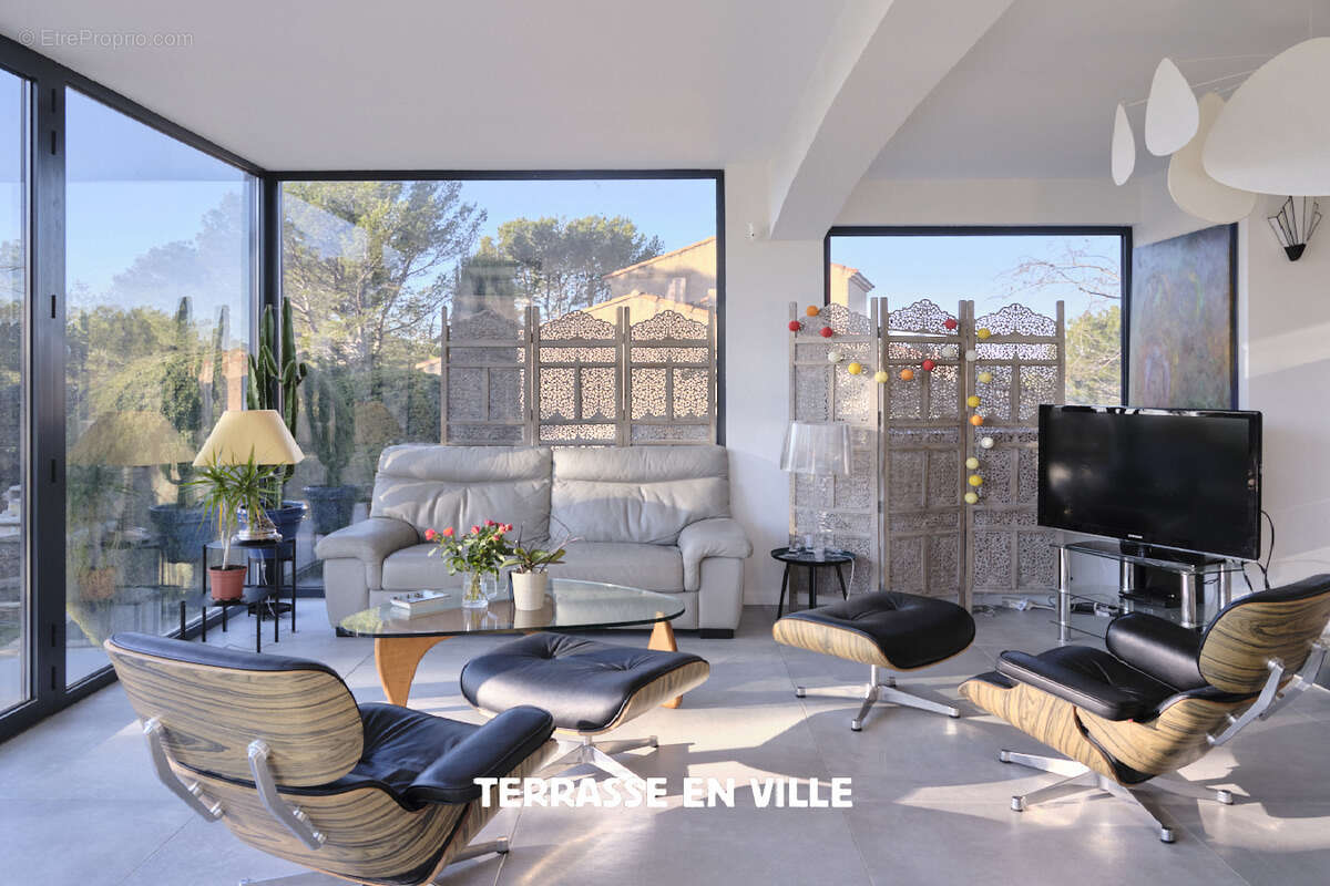 Maison à CARNOUX-EN-PROVENCE