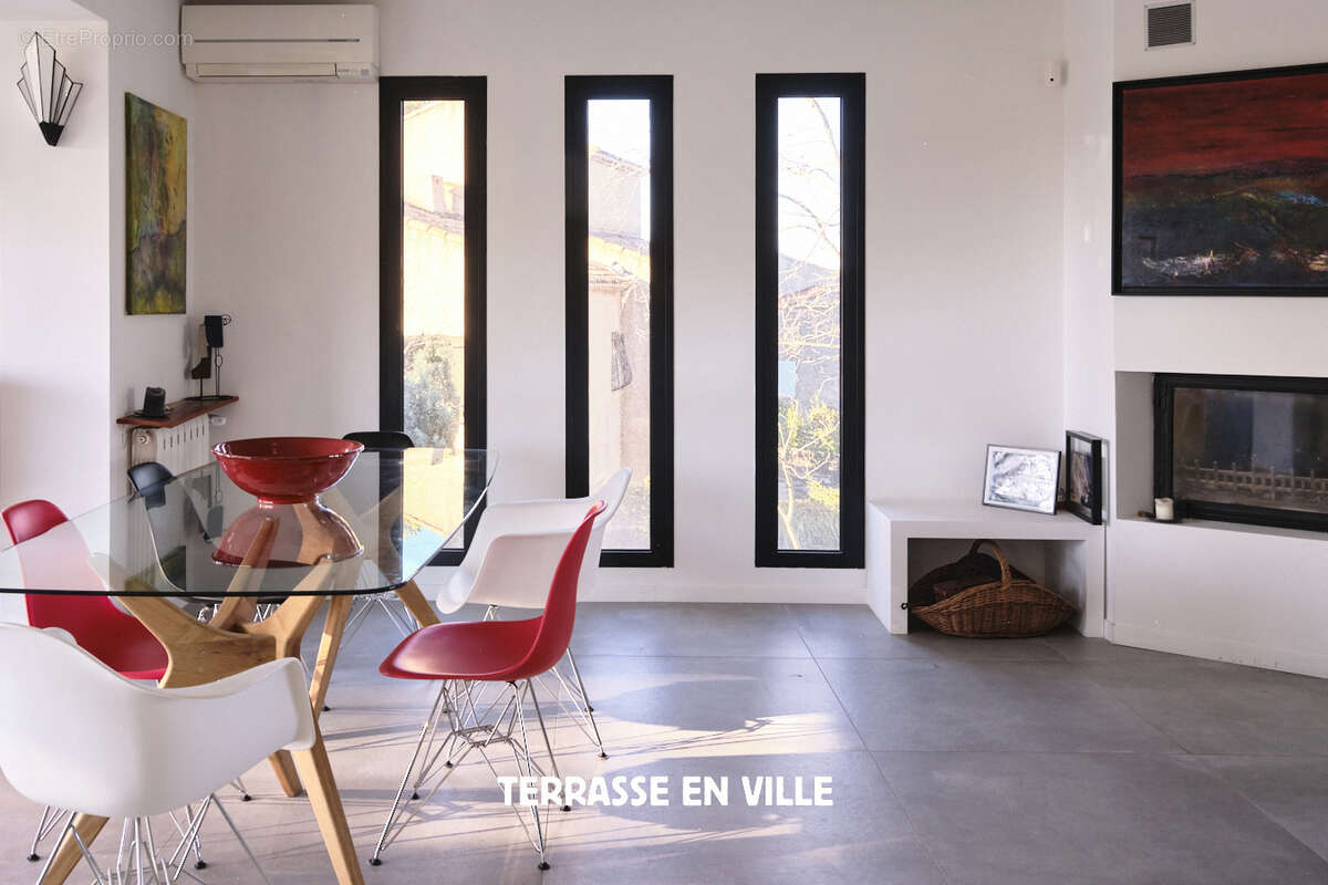 Maison à CARNOUX-EN-PROVENCE