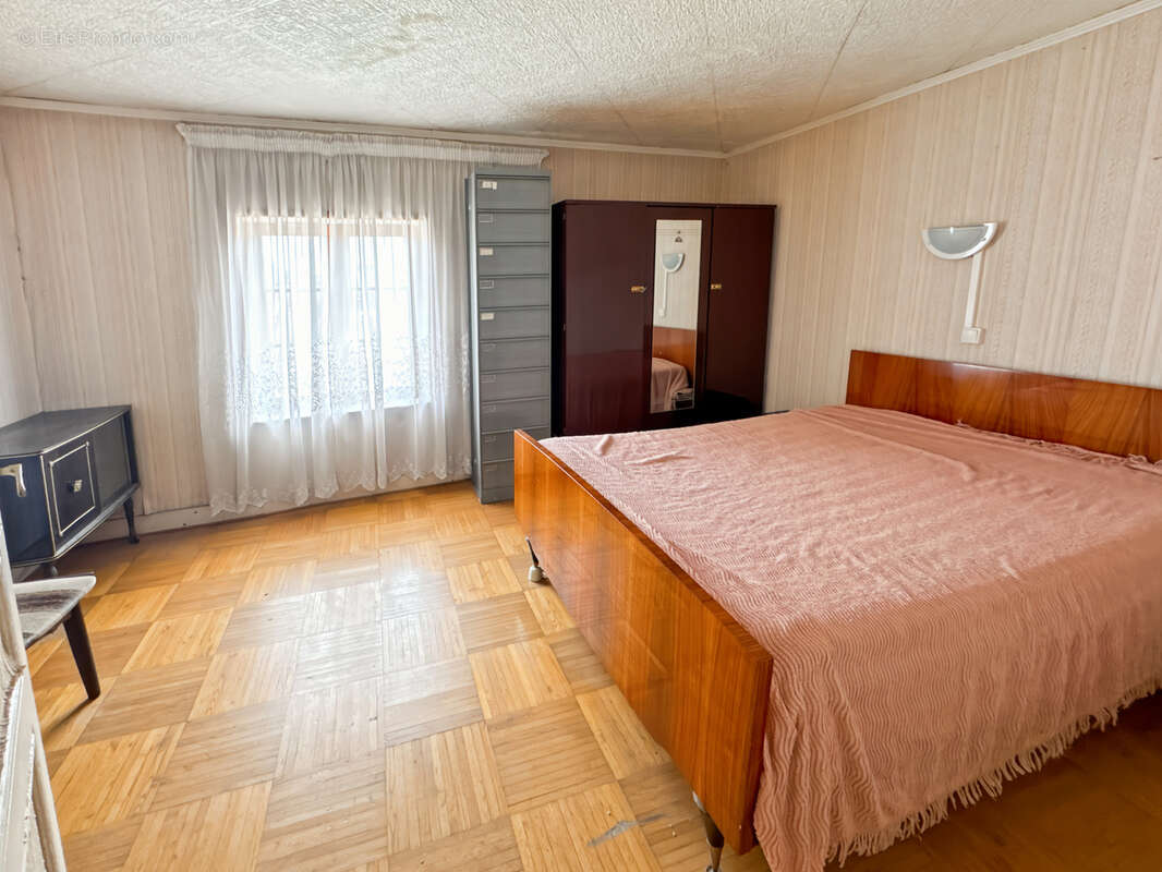 Appartement à TREVOUX