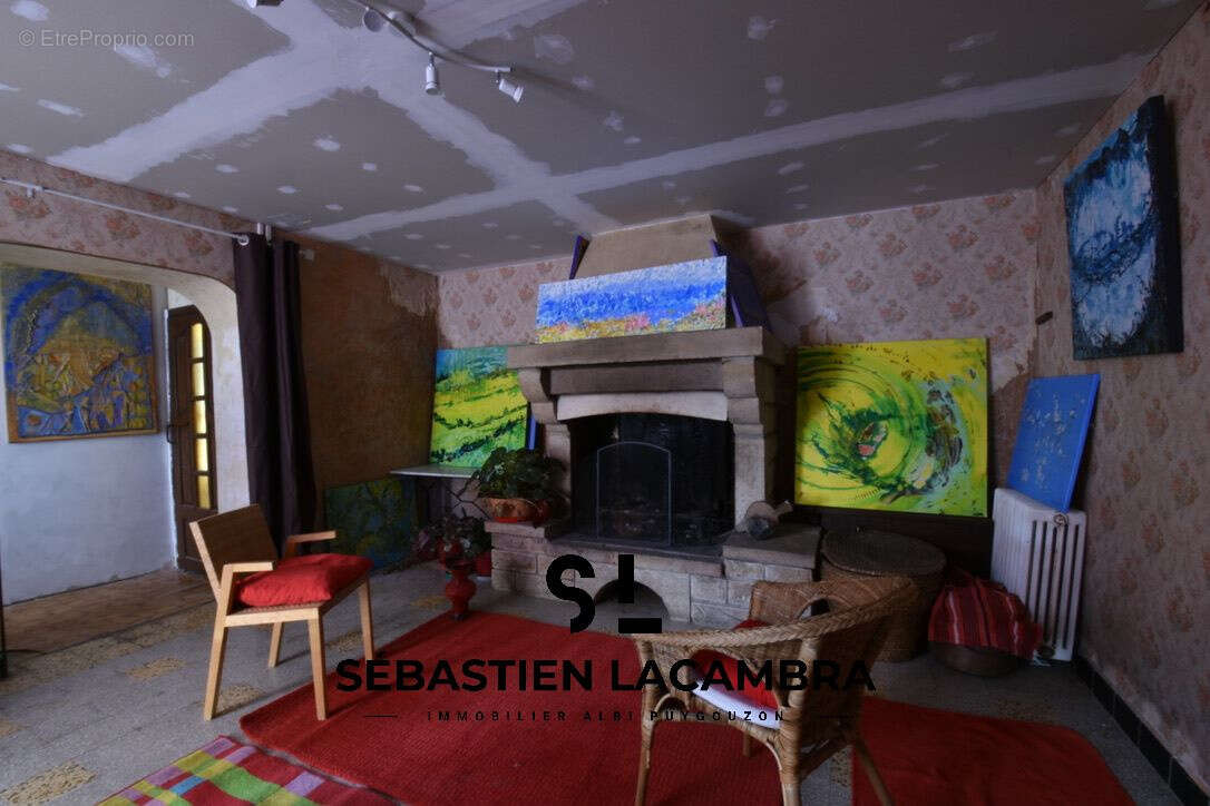 Maison à LE FRAYSSE