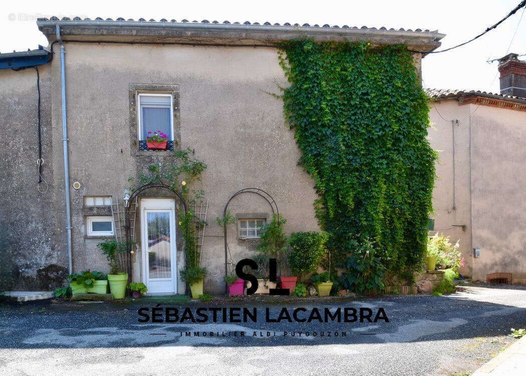 Maison à LE FRAYSSE