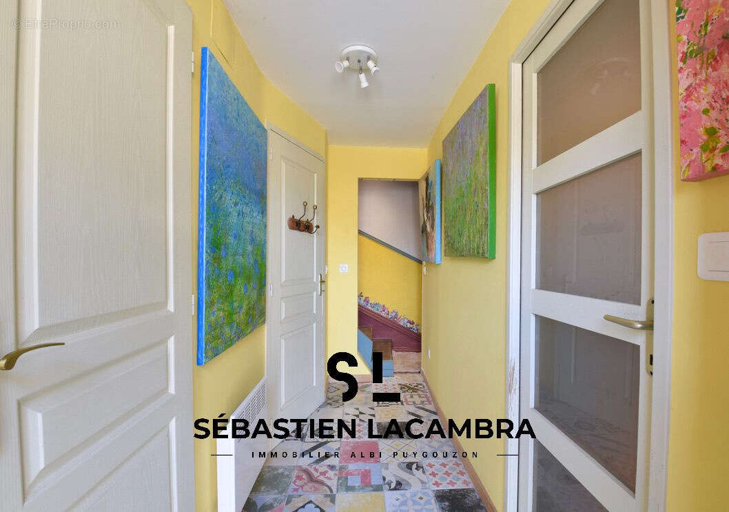 Maison à LE FRAYSSE