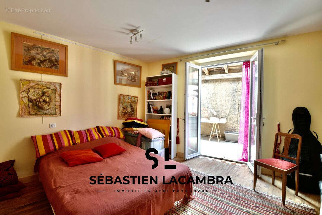 Maison à LE FRAYSSE