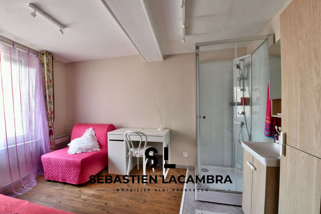 Maison à LE FRAYSSE