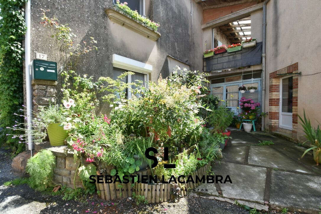 Maison à LE FRAYSSE