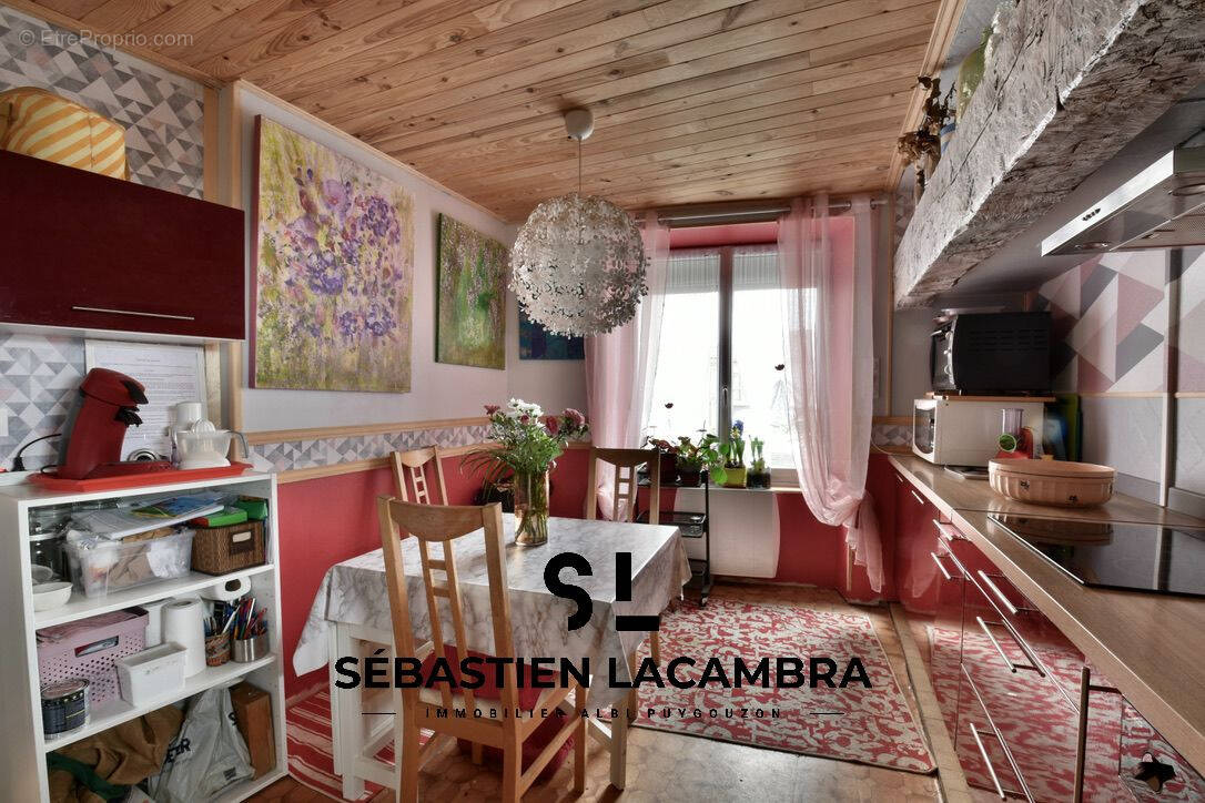 Maison à LE FRAYSSE