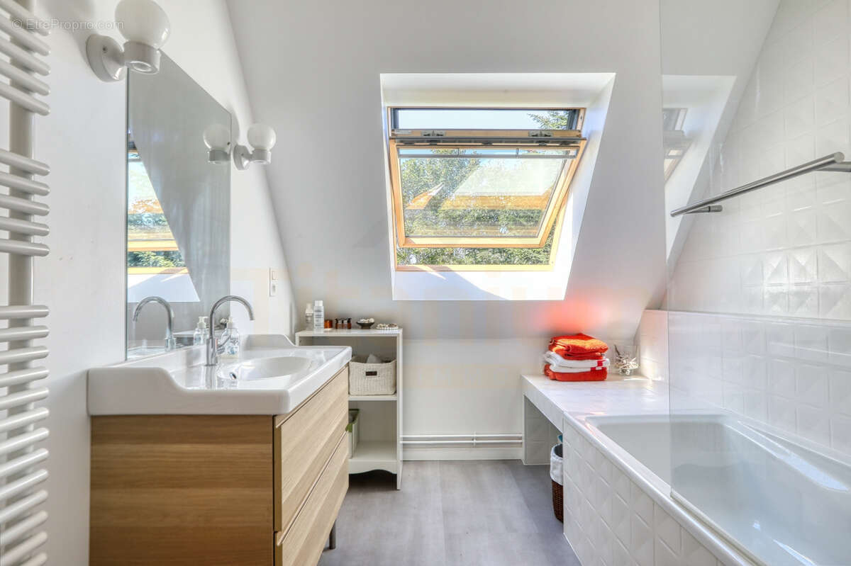 Maison à FORGES-LES-EAUX