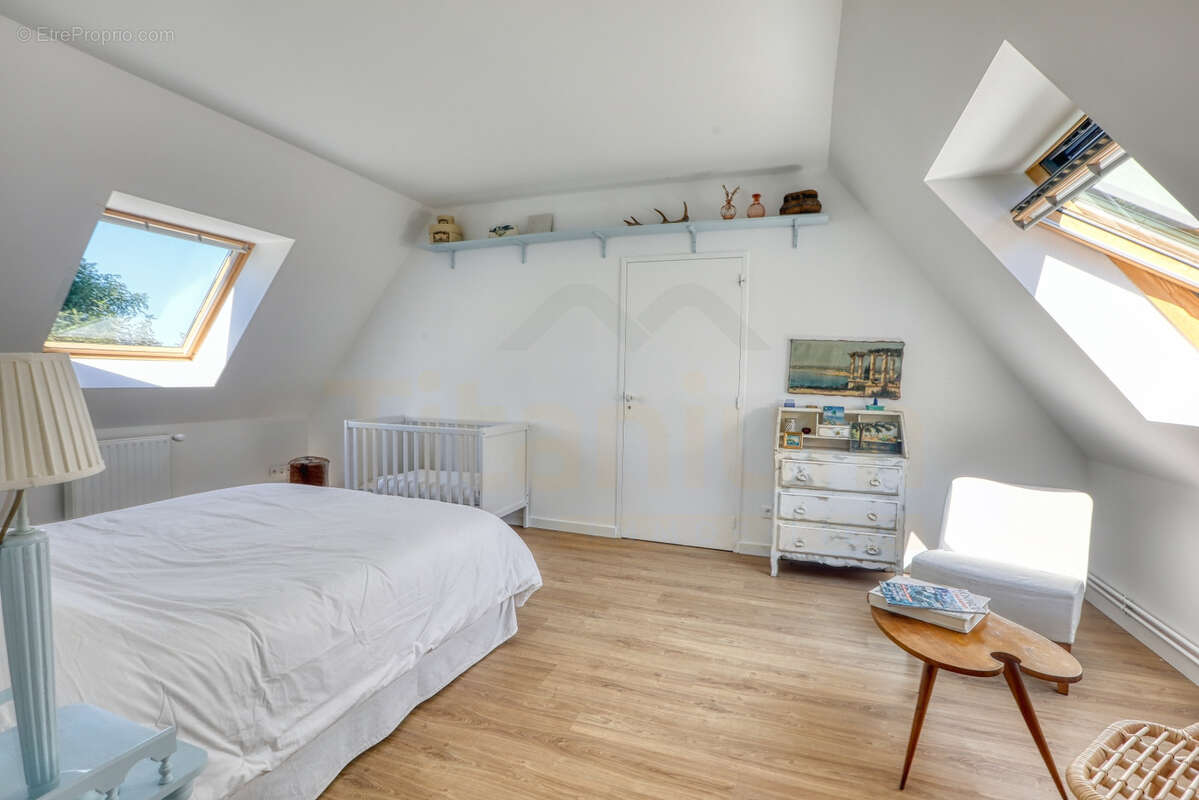 Maison à FORGES-LES-EAUX