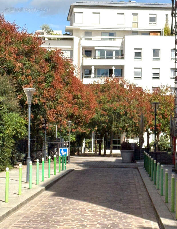 Appartement à PARIS-14E