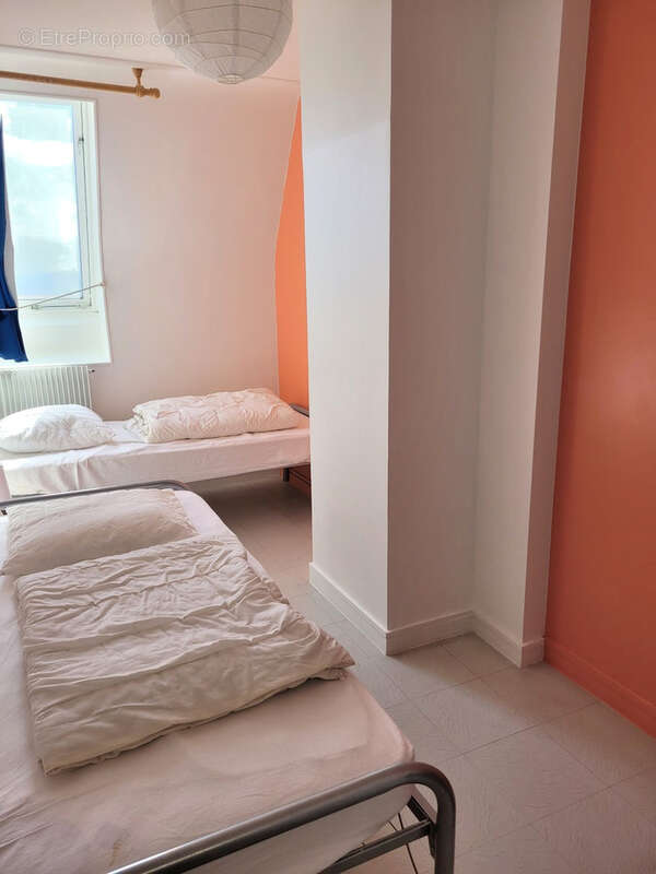 Appartement à VARAVILLE