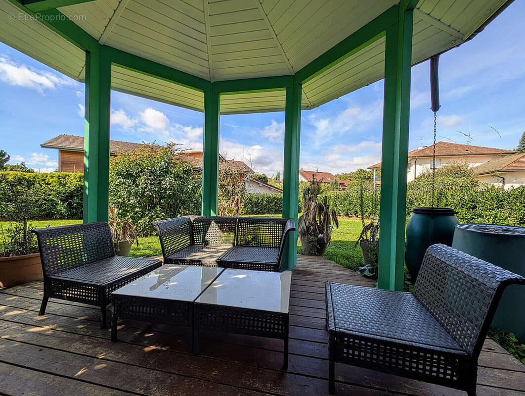 Maison à PREVESSIN-MOENS