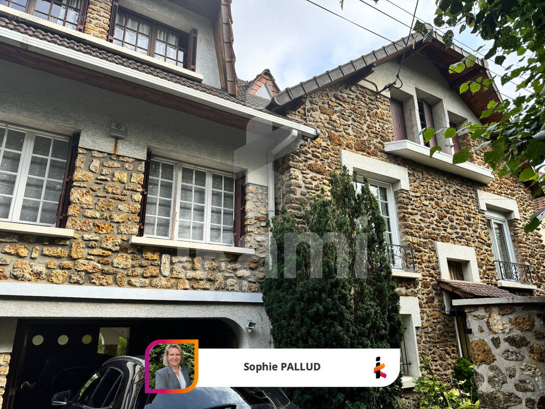 Maison à AULNAY-SOUS-BOIS