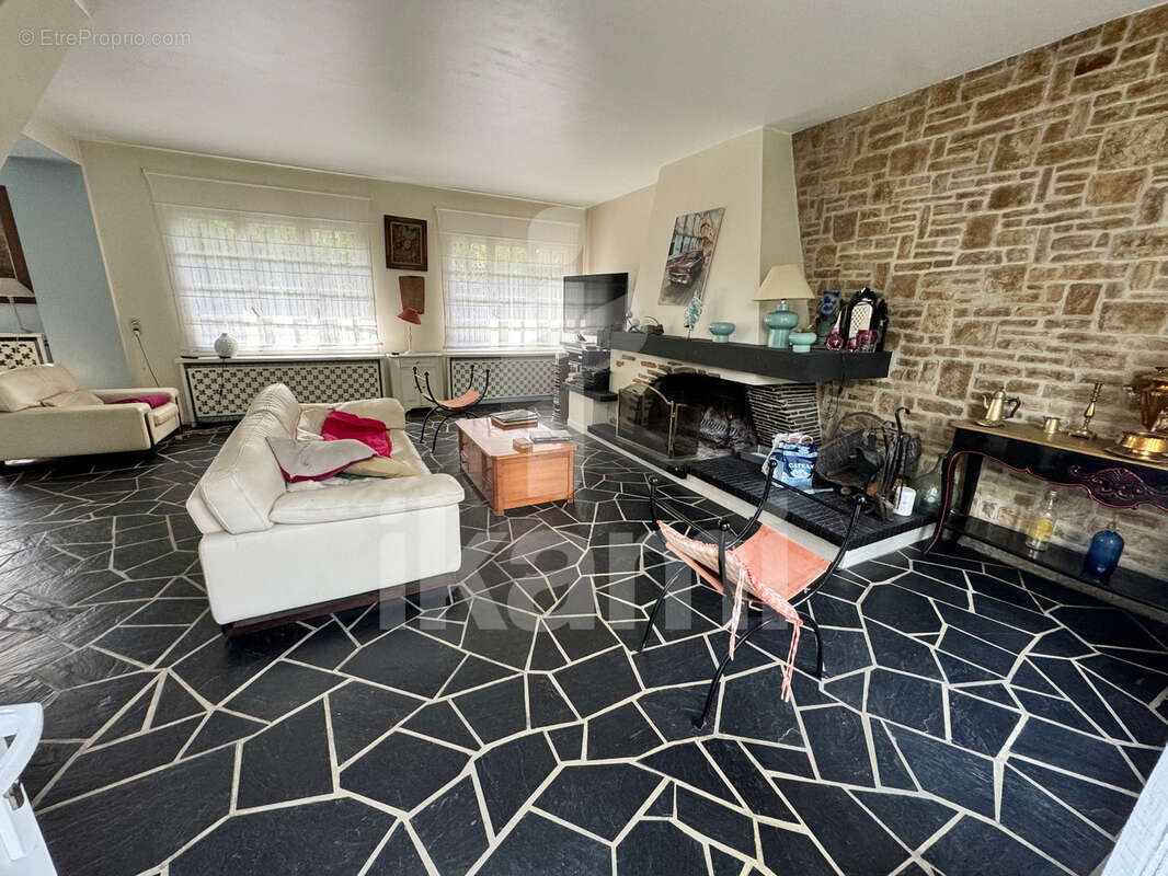 Maison à AULNAY-SOUS-BOIS