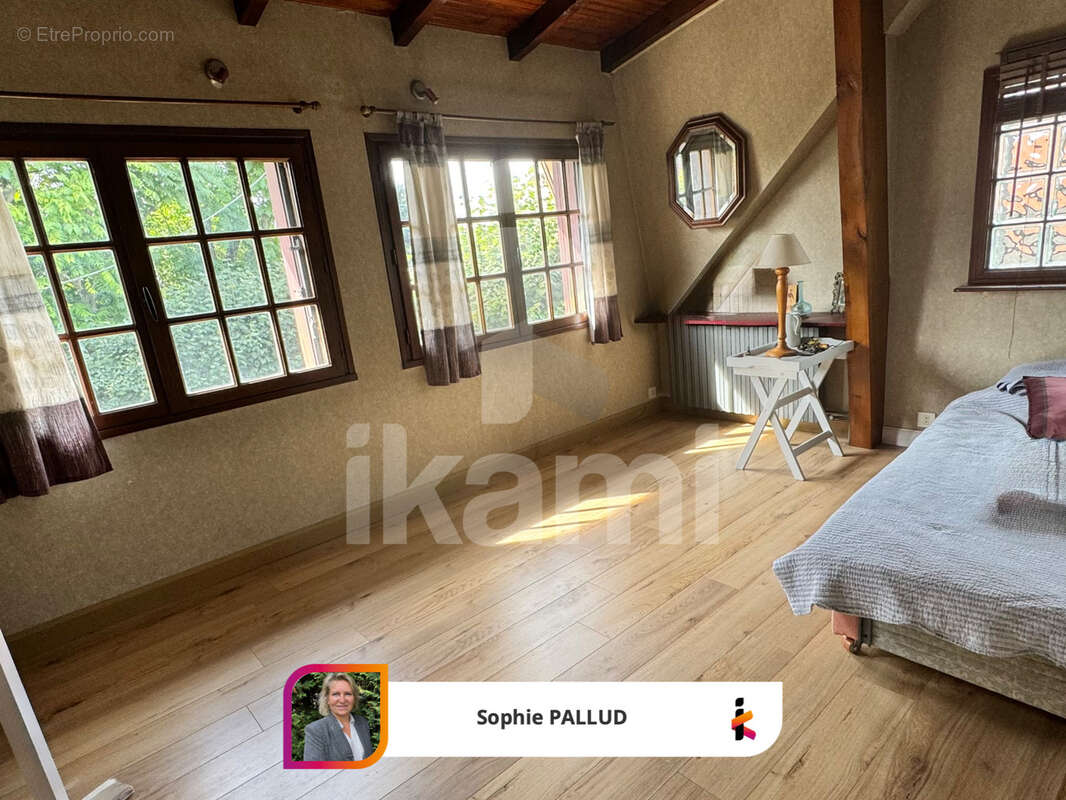 Maison à AULNAY-SOUS-BOIS