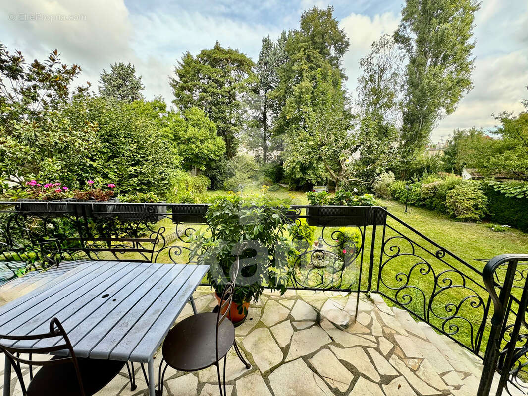 Maison à AULNAY-SOUS-BOIS