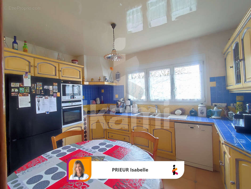 Maison à AULNAY-SOUS-BOIS