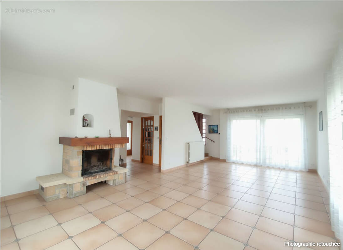 Maison à AULNAY-SOUS-BOIS