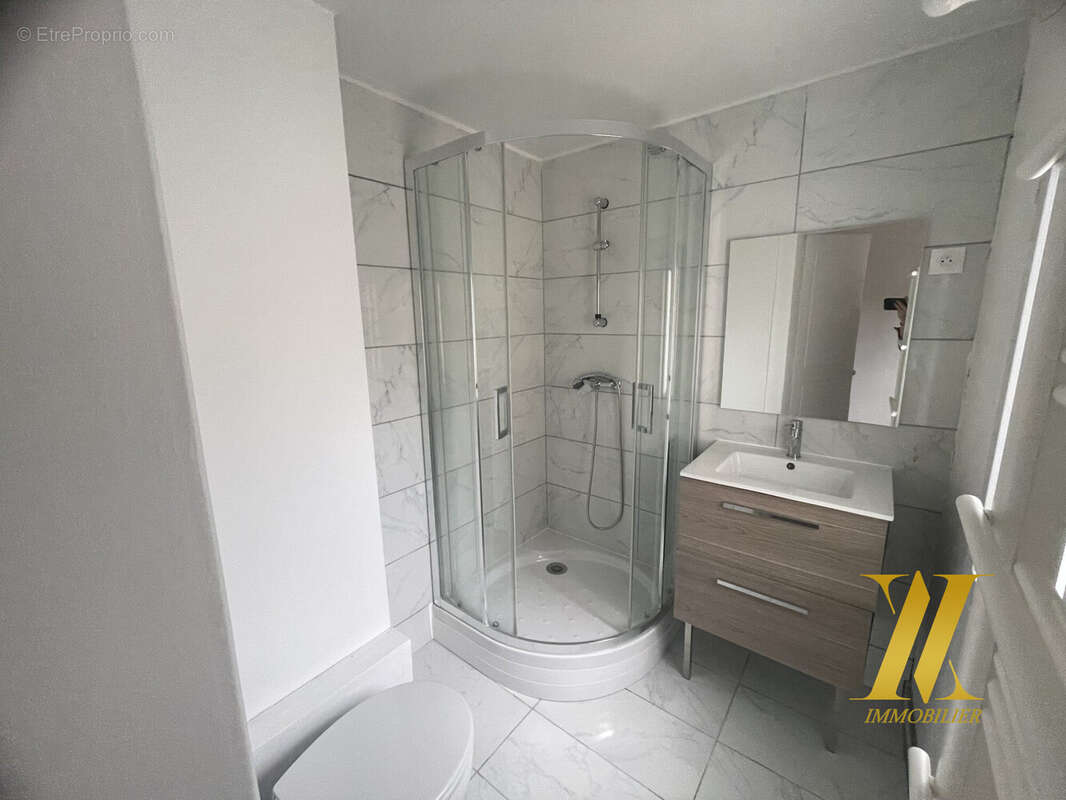 Appartement à MAGENTA