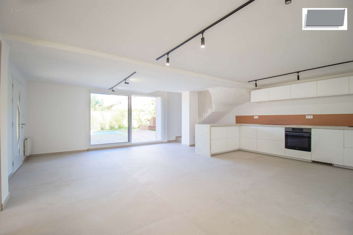 Maison à LA SEYNE-SUR-MER