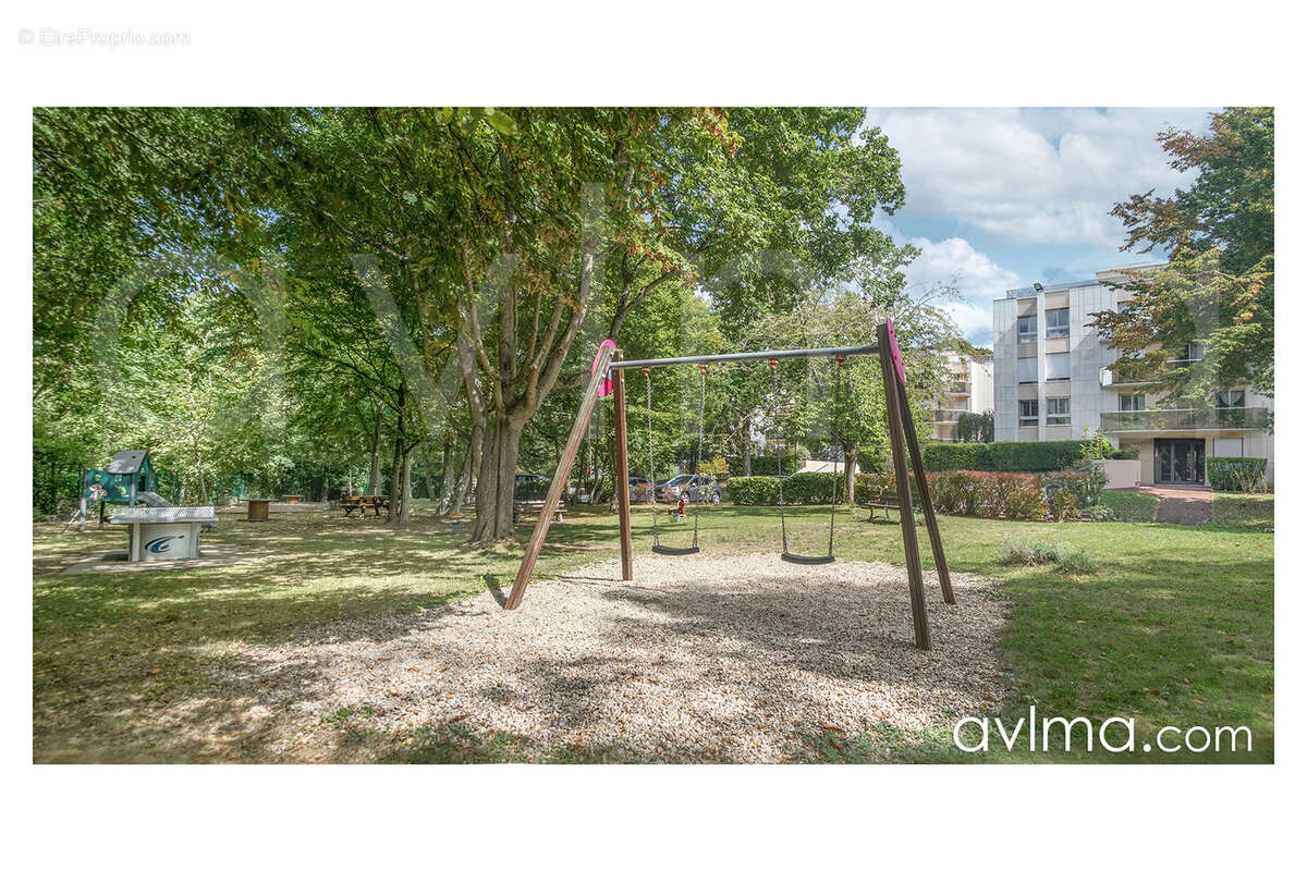 Appartement à BOUGIVAL