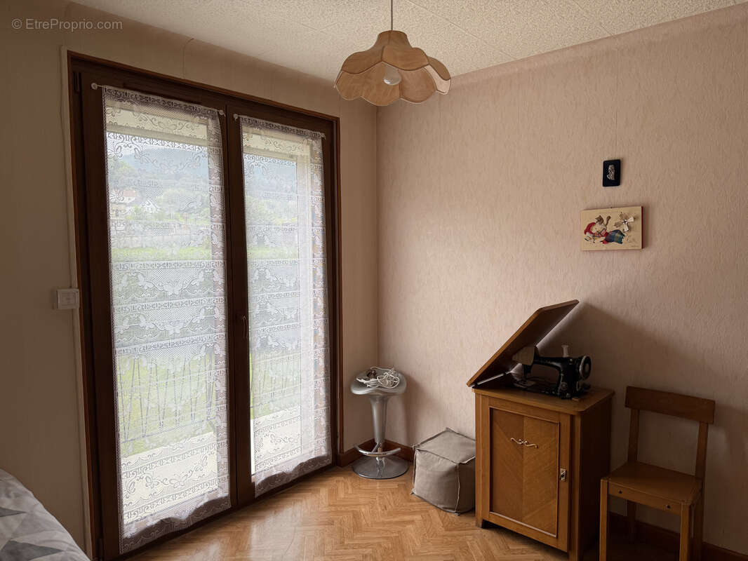 Maison à LE SYNDICAT