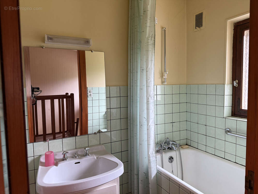 Maison à LE SYNDICAT