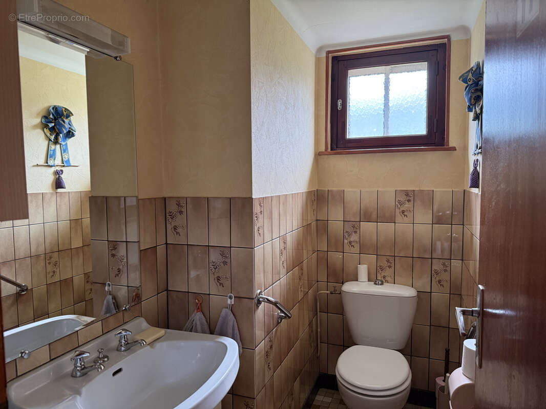 Maison à LE SYNDICAT