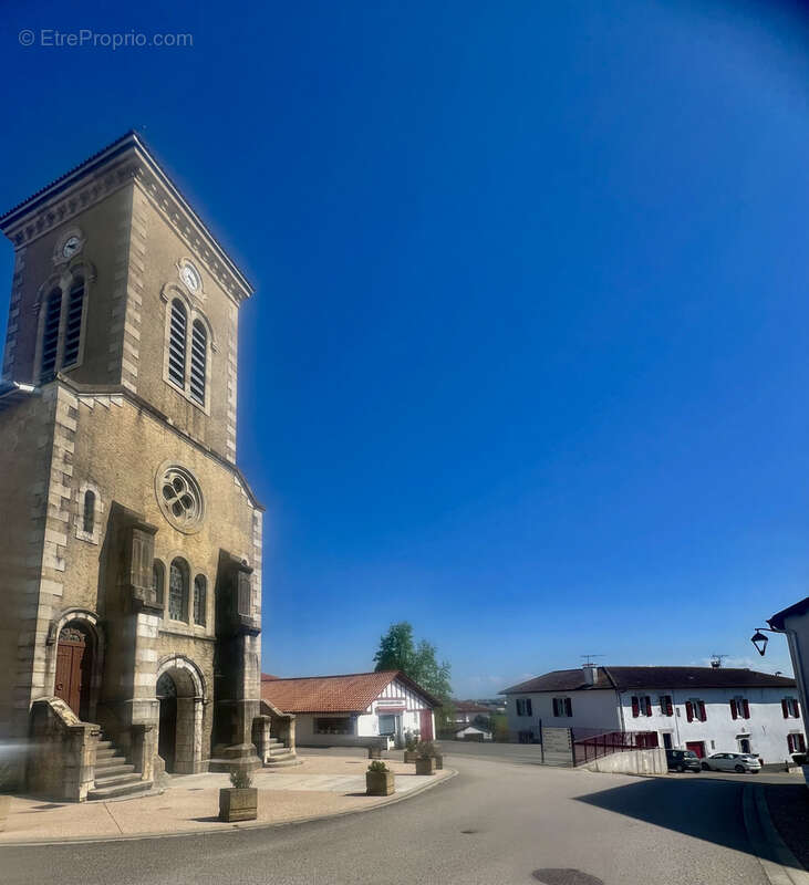 Appartement à BARDOS
