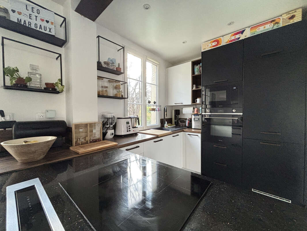 Maison à SARTROUVILLE