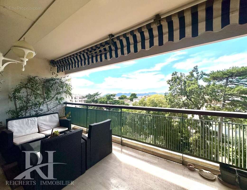 Appartement à CANNES