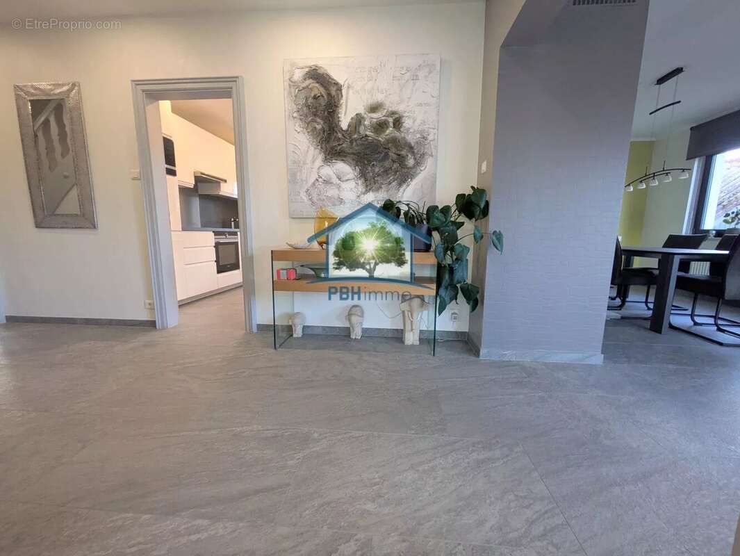 Maison à OBERMODERN-ZUTZENDORF